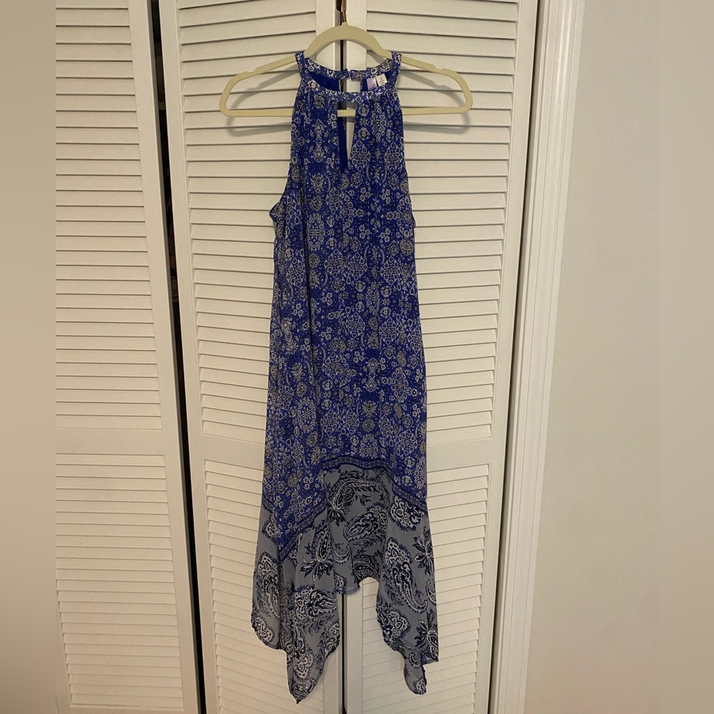 Beautiful blue and white dress from Francesca’s